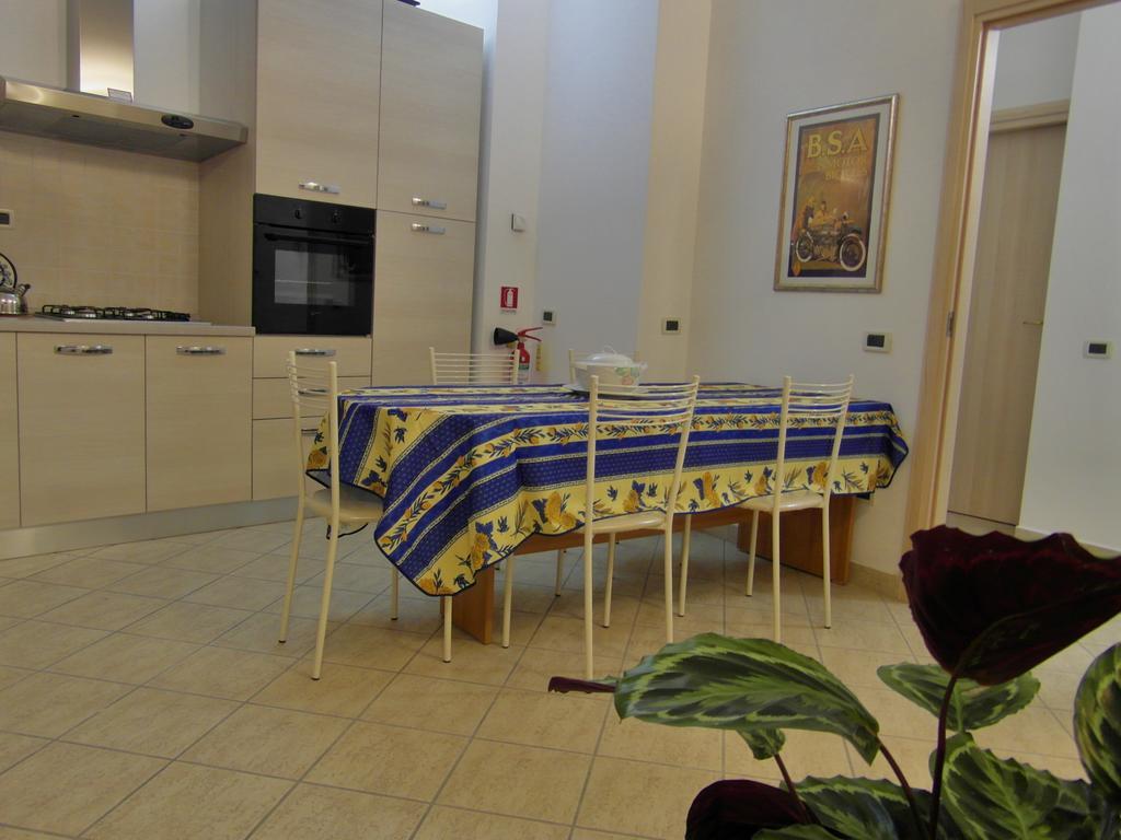 La Casa Di Nila Appartement Pisa Buitenkant foto