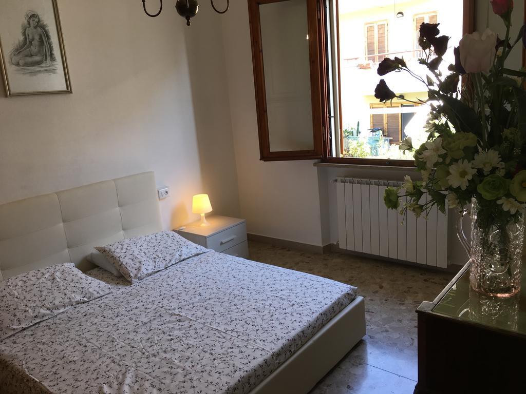 La Casa Di Nila Appartement Pisa Buitenkant foto
